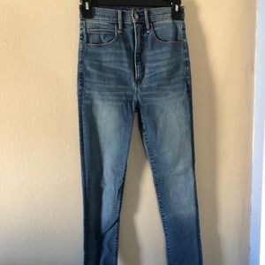 Ultra high rise skinny Jean